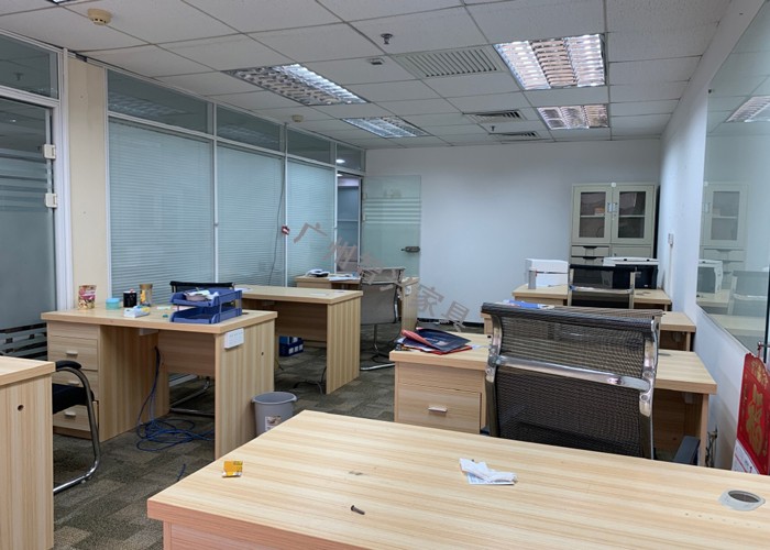 广州办公室家具员工办公桌的几种类型 -广州智兴家具