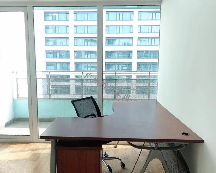 板式办公家具与实木办公家具的区别 -广州智兴家具