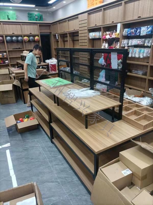 书店家具定制案例：芙蓉书店 -广州智兴家具