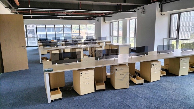 [办公家具定制案例]：南沙外运 -广州智兴家具